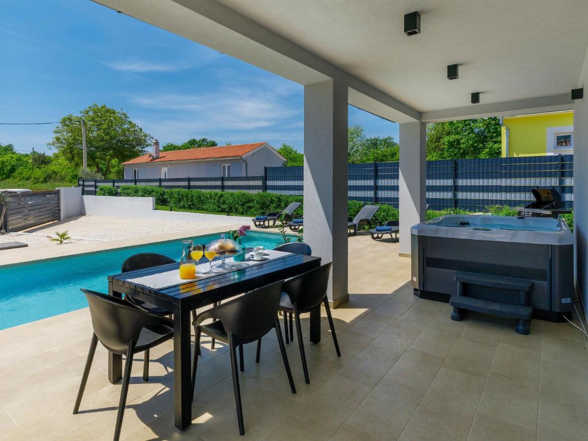 Villa Vine By Interhome Marčana المظهر الخارجي الصورة